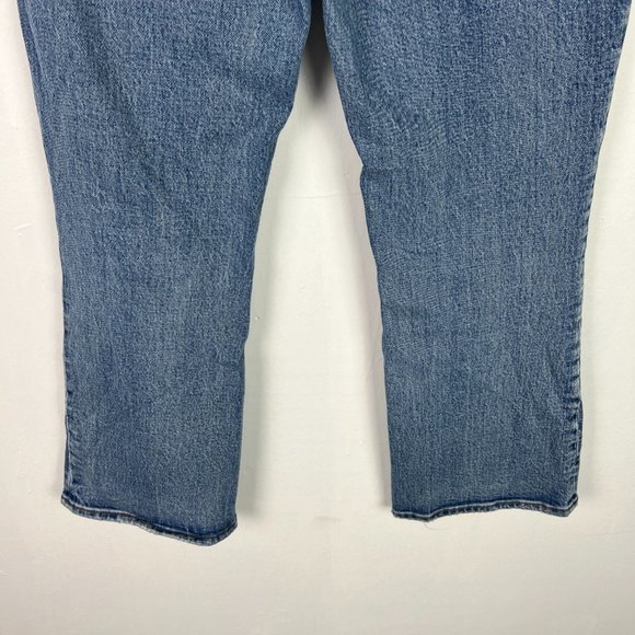 Abercrombie & Fitch The Kick Flare Ultra High Rise Jeans Size 29 8 EUC T2509 - Picture 9 of 10